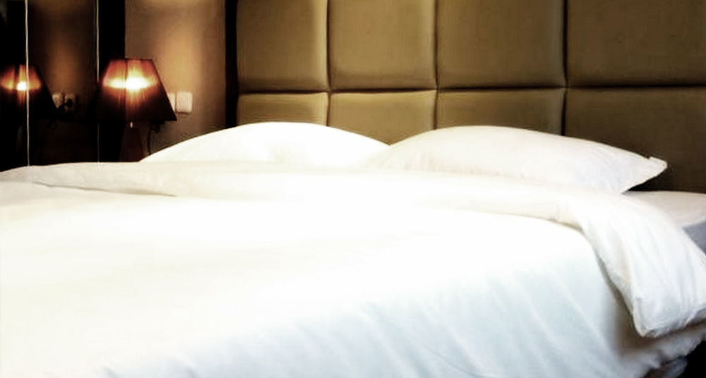 Royal Suite Condotel Μεντάν Εξωτερικό φωτογραφία