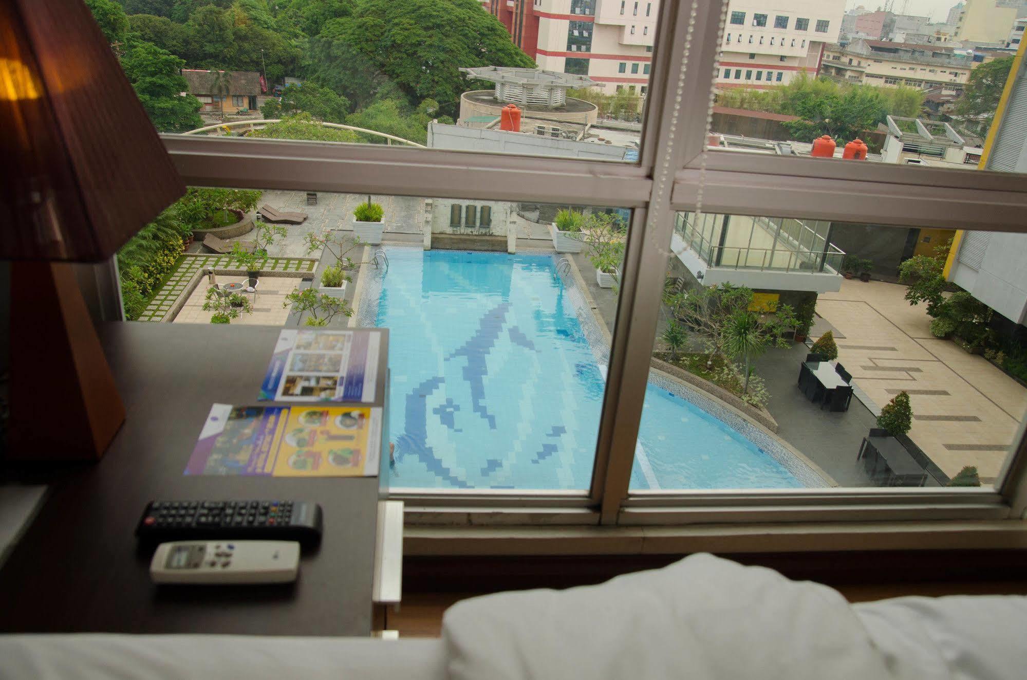 Royal Suite Condotel Μεντάν Εξωτερικό φωτογραφία